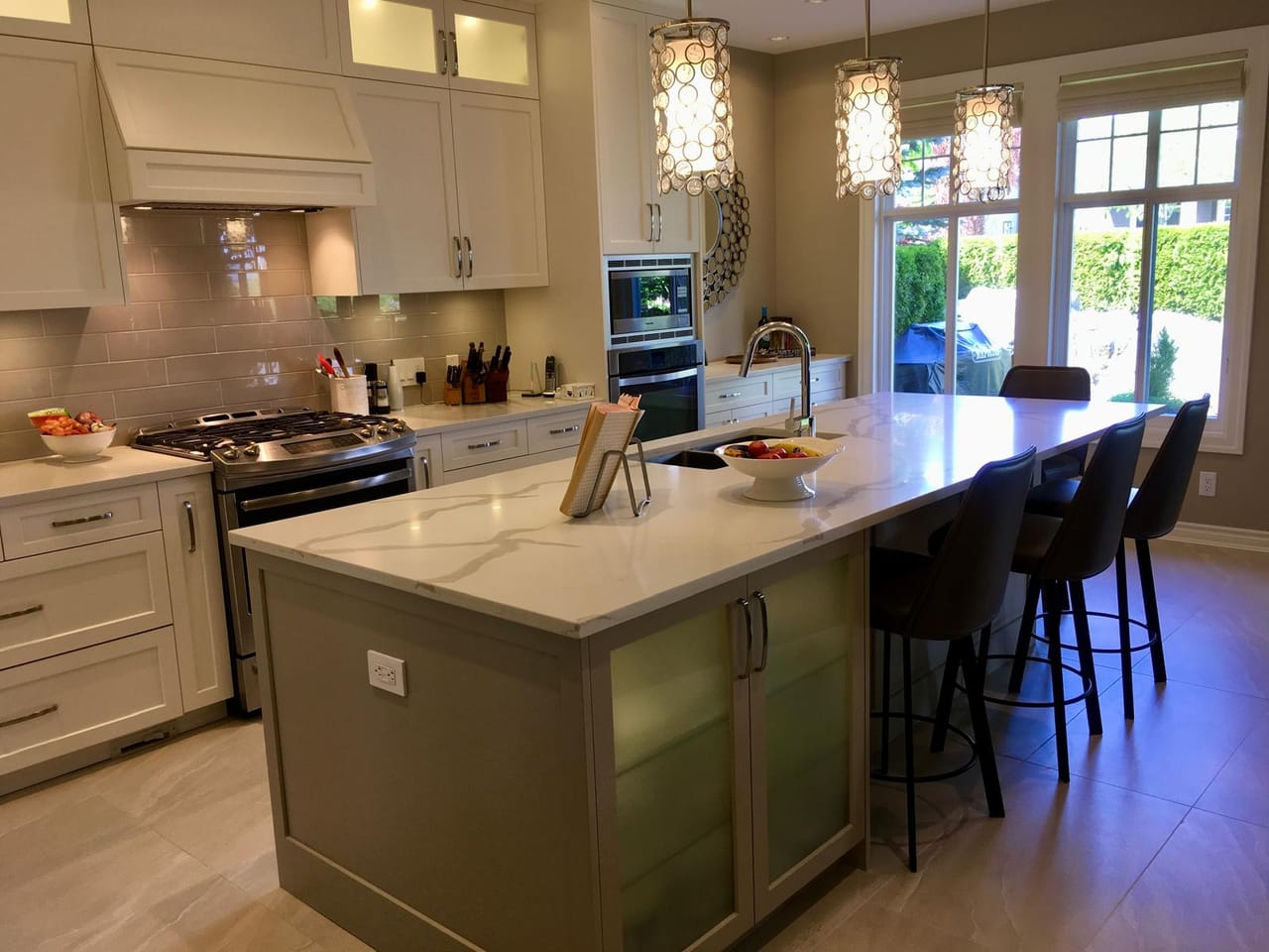 Calacatta quartz island kitchen